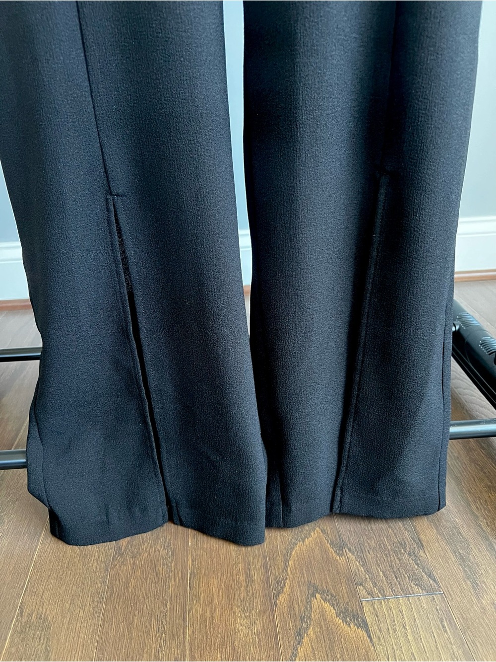 DRESS THE POPULATION Stevie Jumpsuit - Picture 4 of 10